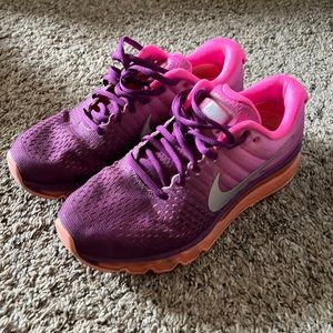 Nike air max 2017’s running shoe